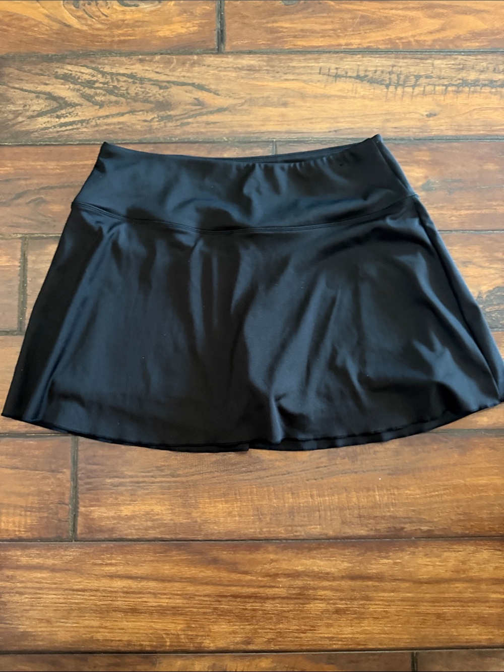 LEG3NDLike New Black Athletic Skort with Smooth Waistband